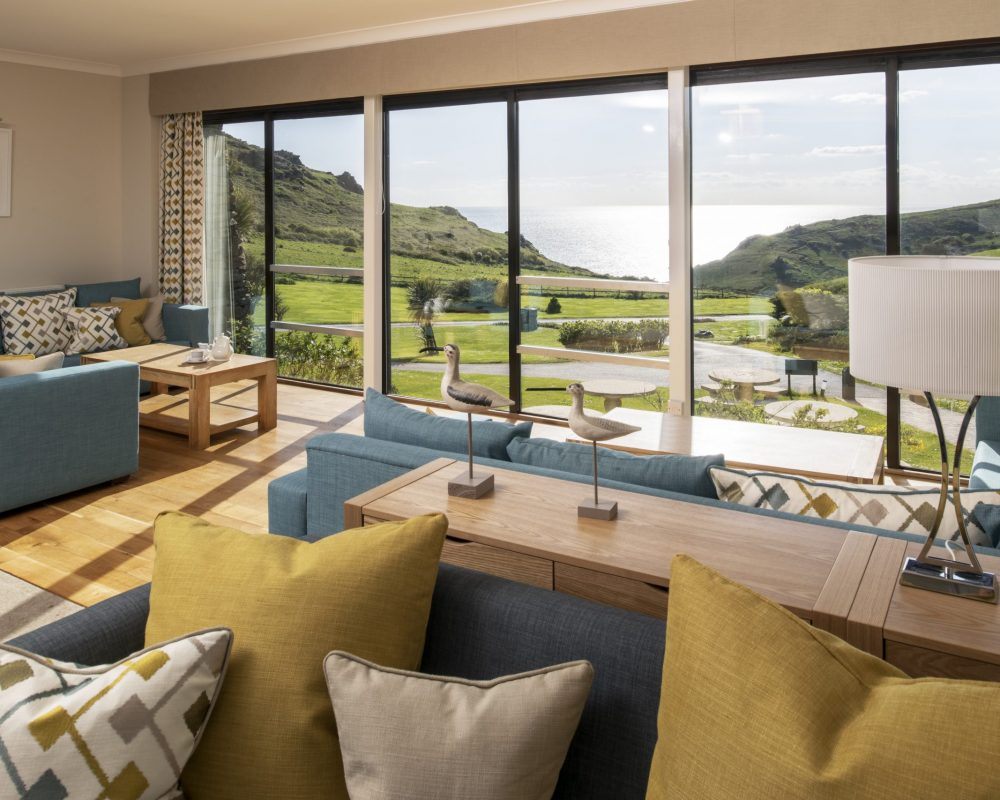 Soar Mill Cove Lounge